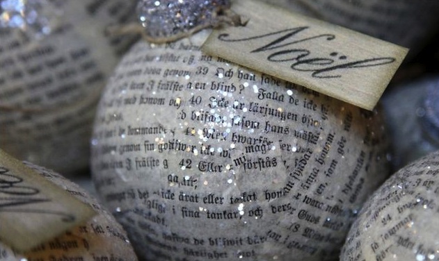 fleamarketstylemag.blogspot.ca201012guest-blogger-post-using-vintage-papers.html